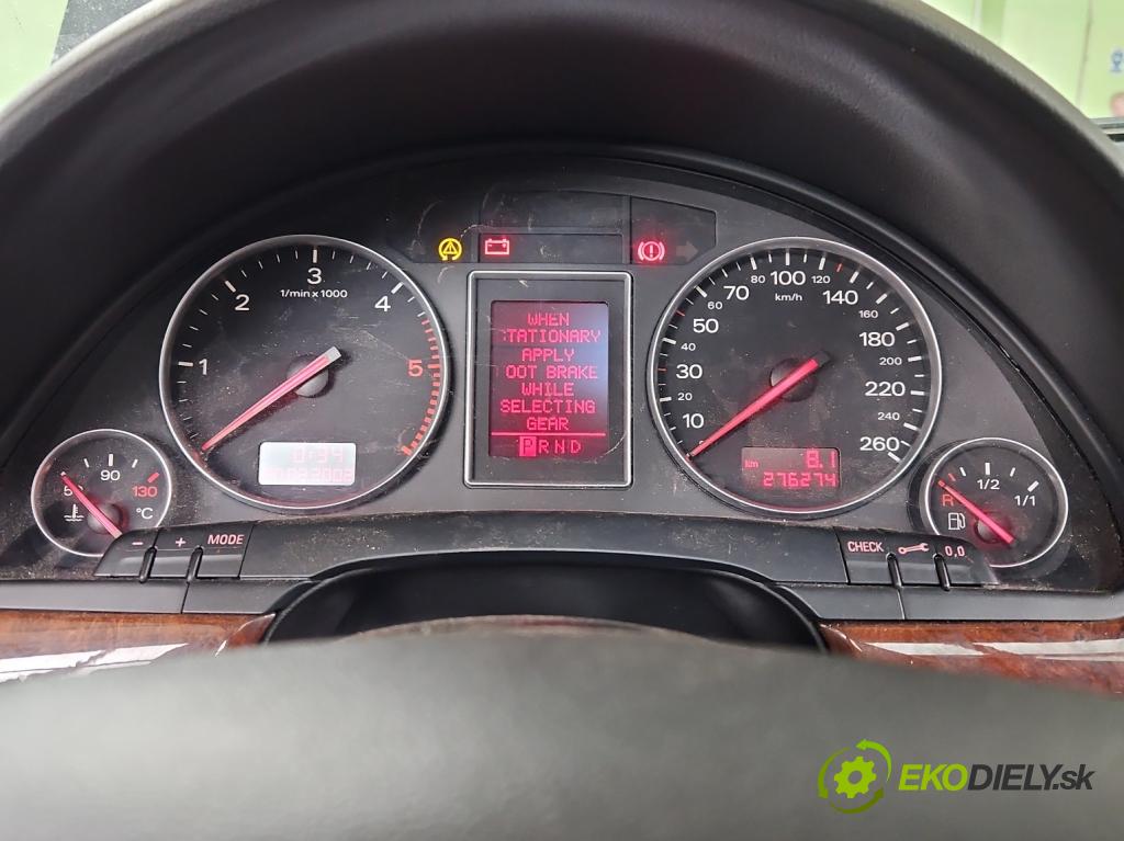 Audi A4 B6 2000-2004 2.5 tdi 163 HP automatic 120 kW 2496 cm3 5- prístrojovka/ budíky 8E0920900K (Prístrojová doska)