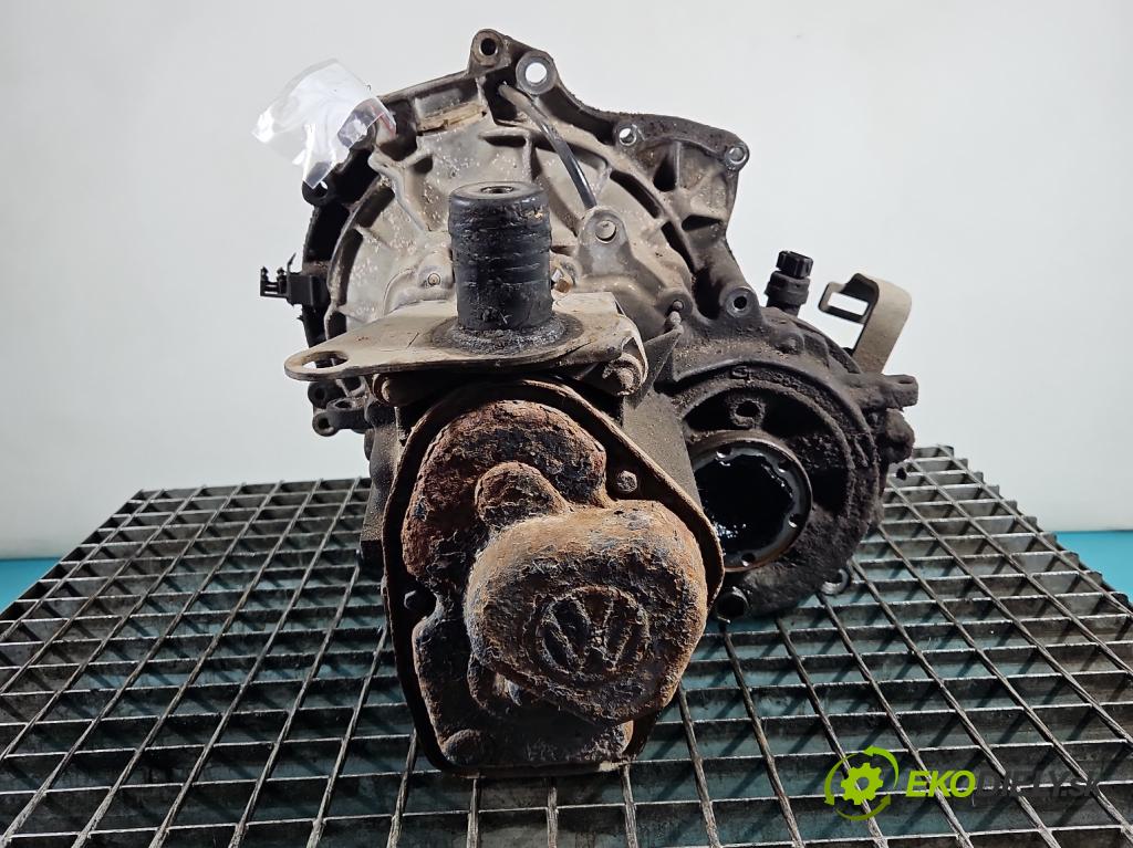 Vw Polo III 6N 1994-2001 1.0 8V 50KM manual 37 kW 999 cm3 5- prevodovka stupeň,rýchlosť manual DKG