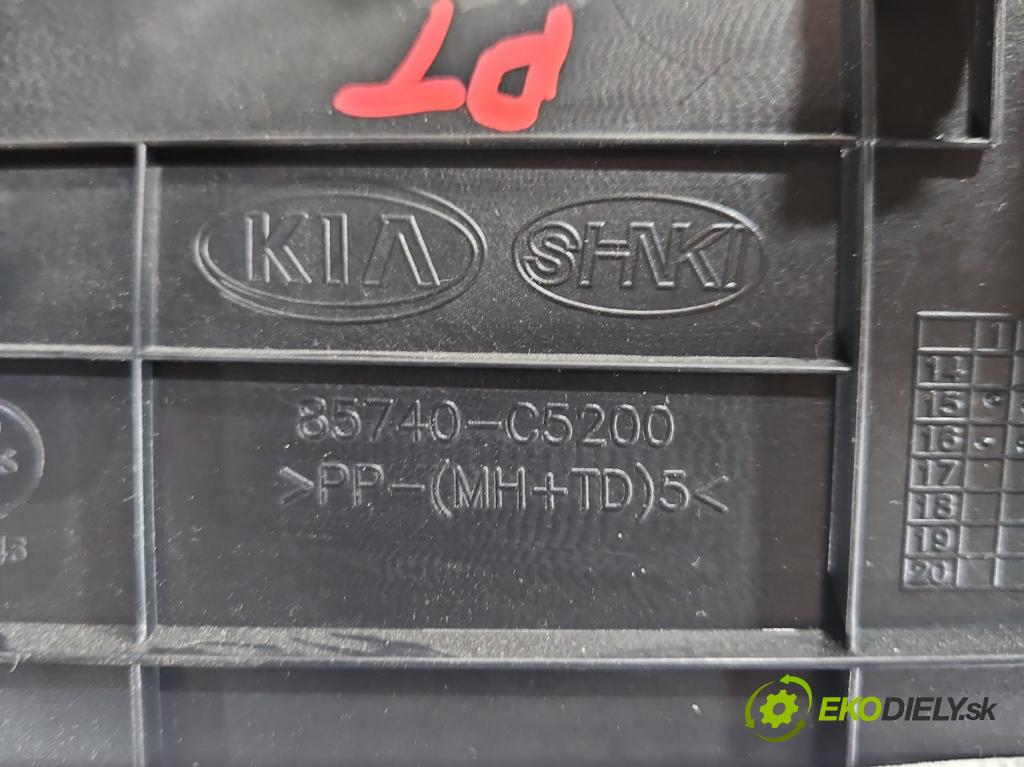 Kia Sorento III 2014-2020 2.0 crdi 185 HP automatic 136 kW 1995 cm3 5- Čalounictví: kufra: pravé 85740-C5200