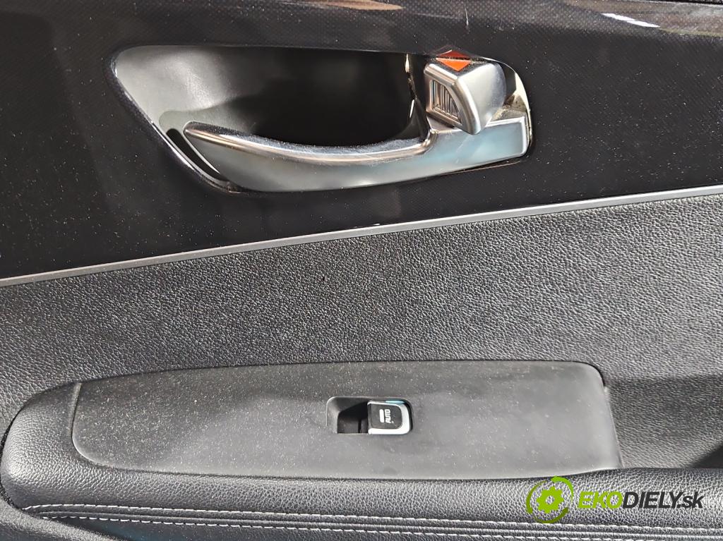 Kia Sorento III 2014-2020 2.0 crdi 185 HP automatic 136 kW 1995 cm3 5- Čalounictví: dvere predné pravé 82323-C5000