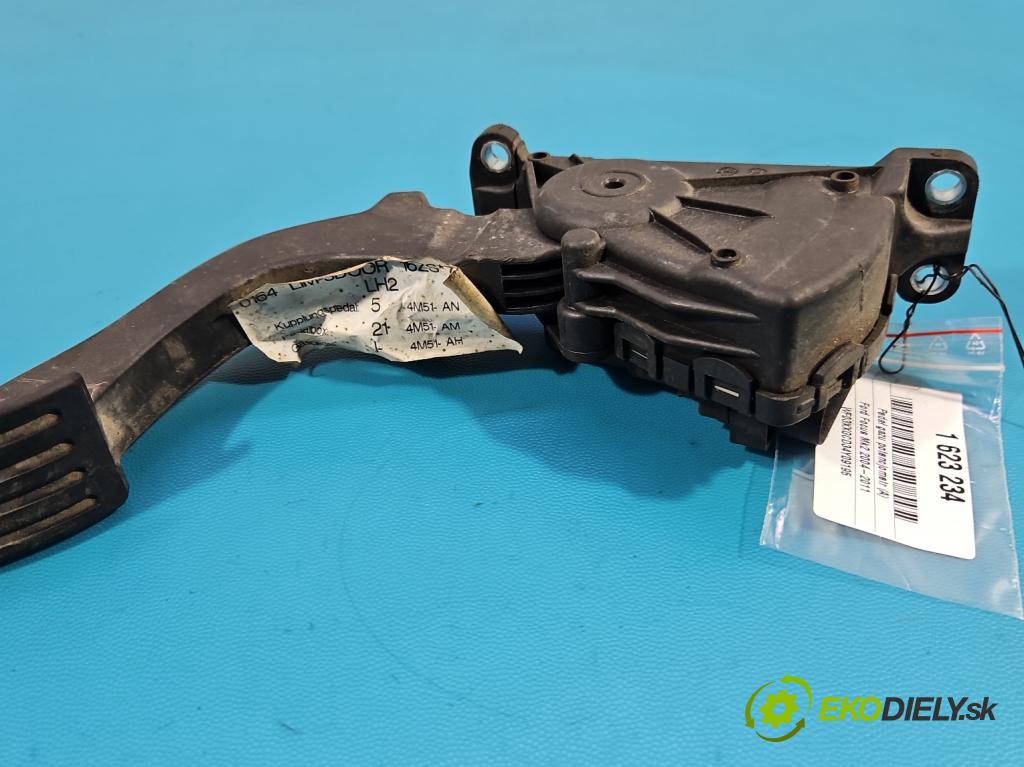 Ford Focus Mk2 2004-2011 1.6 16V 101 HP manual 74 kW 1596 cm3 3- pedal plyn potenciometr: 4M51-9F836-AH