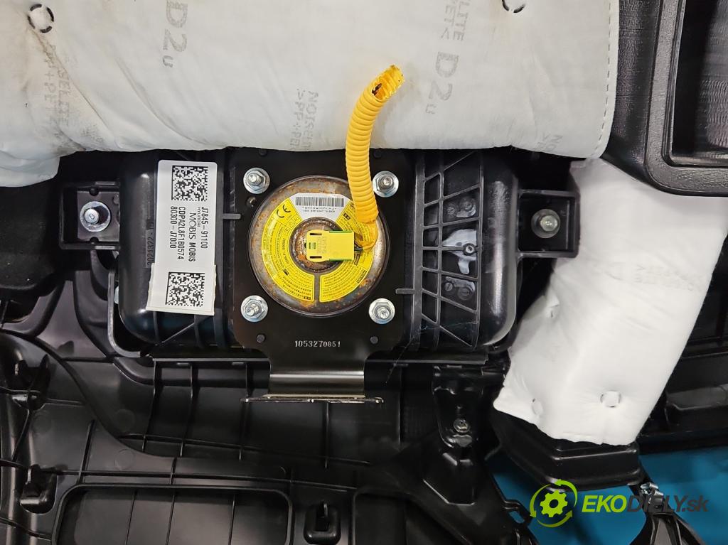 Kia Ceed III 2018- 1.6 CRDI 116 hp manual 85 kW 1598 cm3 5- kokpit,přistrojova deska