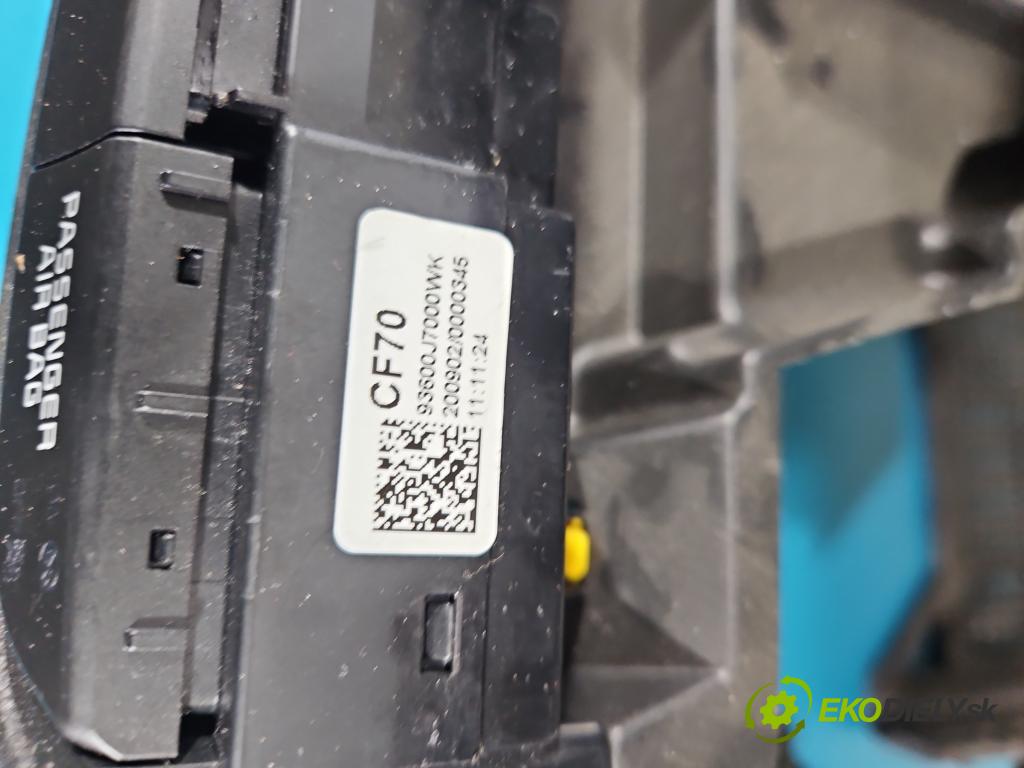 Kia Ceed III 2018- 1.6 CRDI 116 hp manual 85 kW 1598 cm3 5- kokpit,přistrojova deska