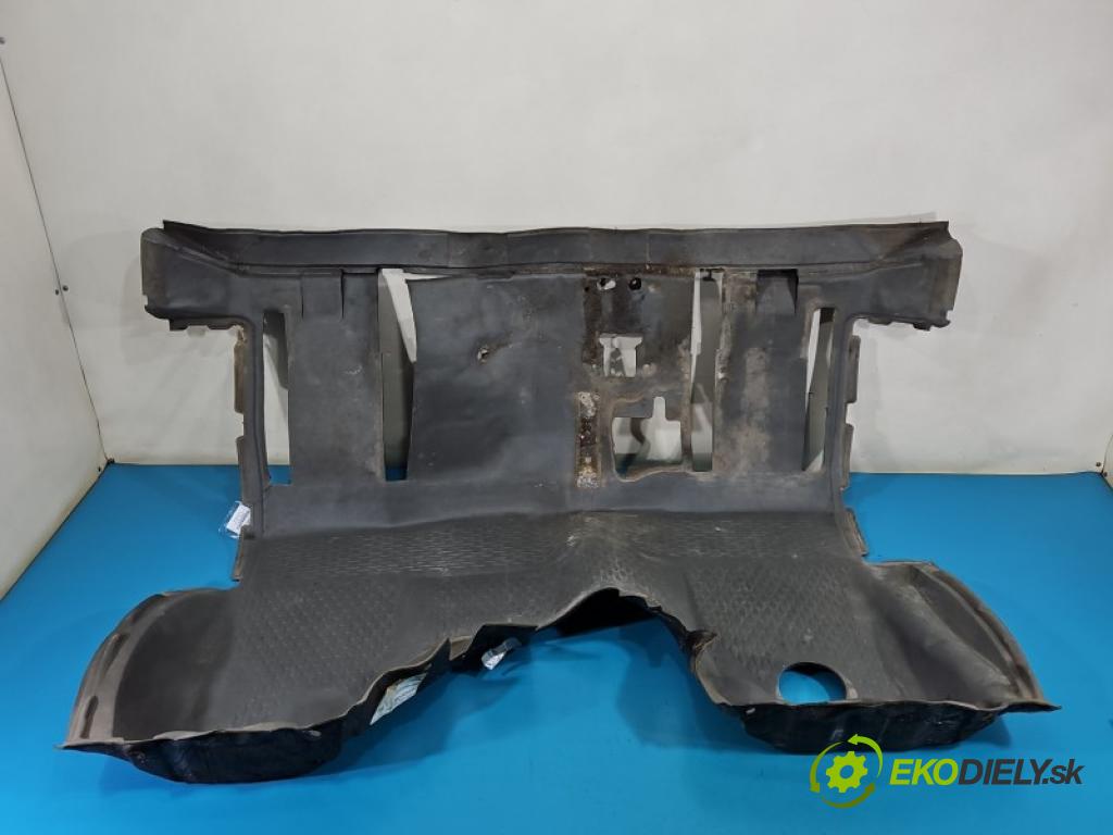 Iveco Daily IV 2006-2014 3.0 HPI 170 hp manual 125 kW 2998 cm3 5- koberec do auta 