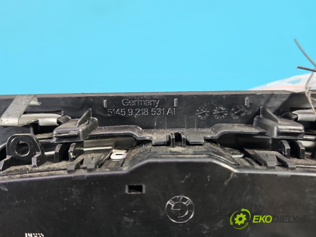 Bmw 4 F32/F33/F36 2013-2020 2.0 T 245KM automatic 180 kW 1997 cm3 4- prepínač světla: na doska: 9265297