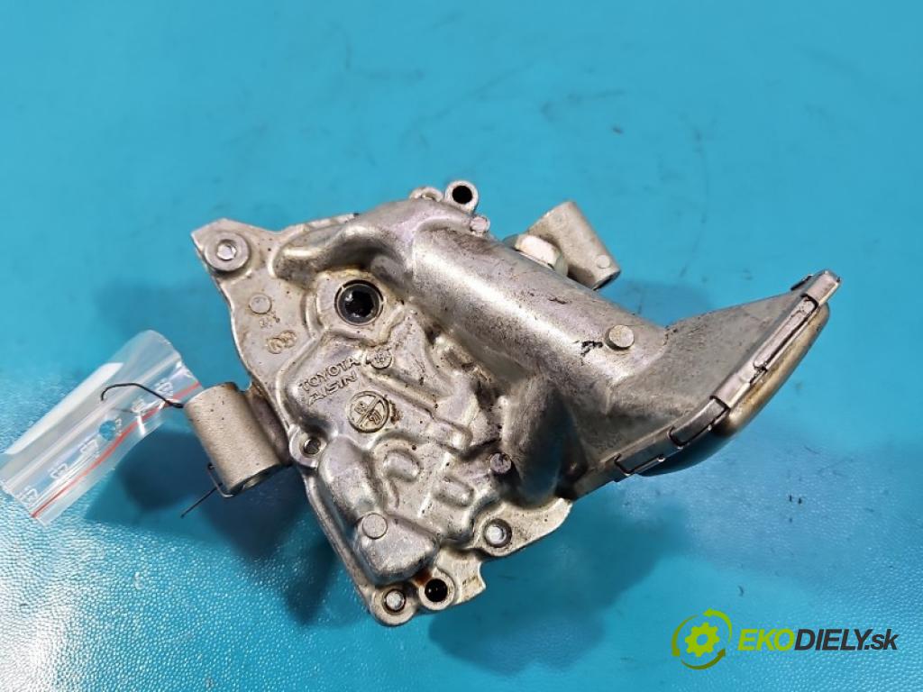 Toyota Auris II 2012-2018 1.6 16V 132  HP manual 97 kW 1598 cm3 5- čerpadlo oleja:  (Olejová pumpa)