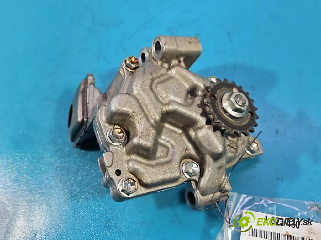 Toyota Auris II 2012-2018 1.6 16V 132  HP manual 97 kW 1598 cm3 5- čerpadlo oleja:  (Olejová pumpa)