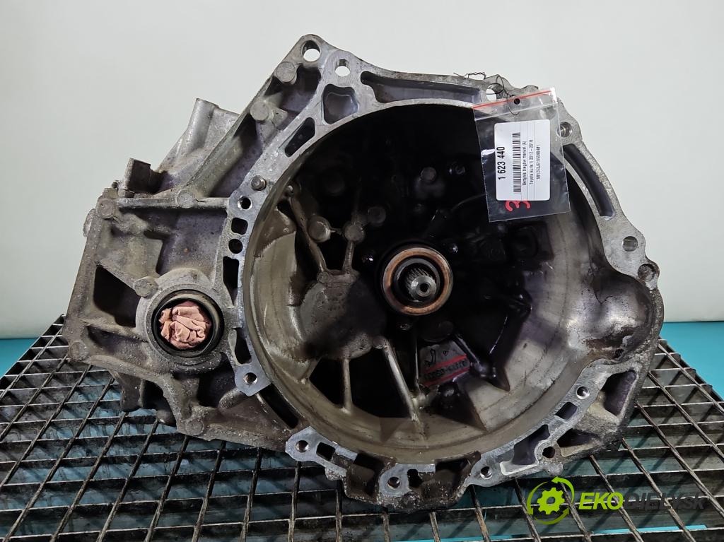Toyota Auris II 2012-2018 1.6 16V 132  HP manual 97 kW 1598 cm3 5- prevodovka stupeň,rýchlosť manual 31115-05031