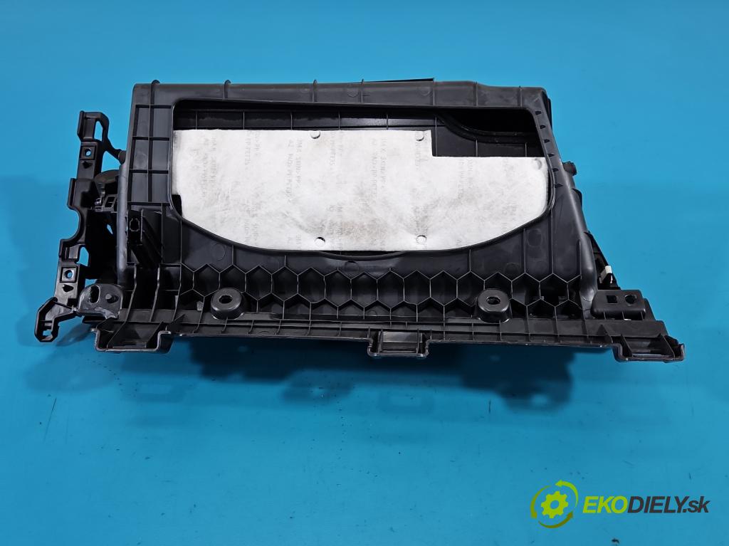 Kia Sorento III 2014-2020 2.0 crdi 185 HP automatic 136 kW 1995 cm3 5- kastlík 84541-C5000