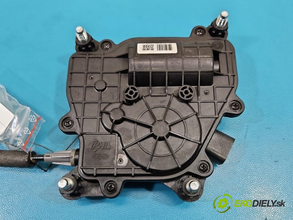 Kia Sorento III 2014-2020 2.0 crdi 185 HP automatic 136 kW 1995 cm3 5- zámok kufrové dvere zadné 2325378LKK