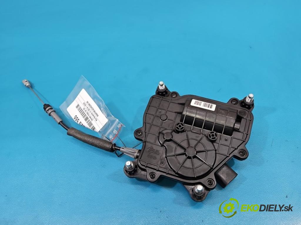 Kia Sorento III 2014-2020 2.0 crdi 185 HP automatic 136 kW 1995 cm3 5- zámok kufrové dvere zadné 2325378LKK