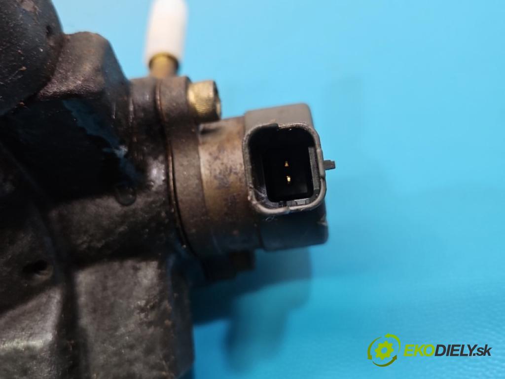 Peugeot 307 2.0 hdi 90 HP manual 66 kW 1997 cm3 5- čerpadlo vstrekovacia 0445010046 (Vstrekovacie čerpadlo)