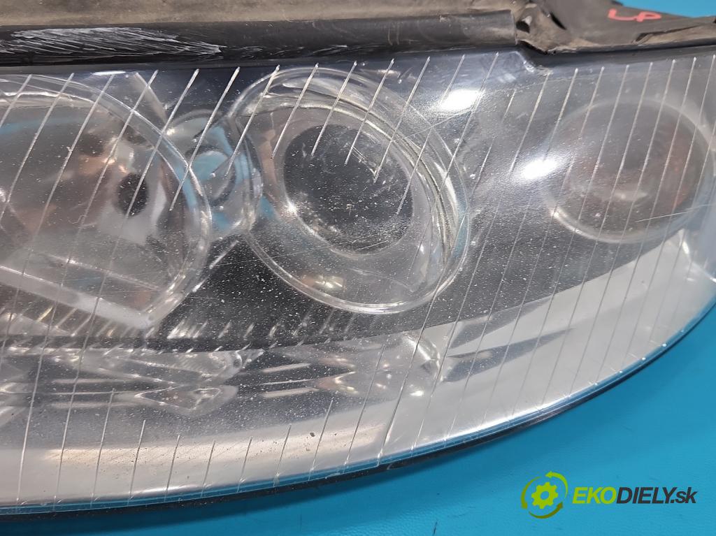 Audi A4 B6 2000-2004 2.5 tdi 163 HP automatic 120 kW 2496 cm3 5- Reflektor: ľavý 8E0941003F (Kľučka dverí ostatné)