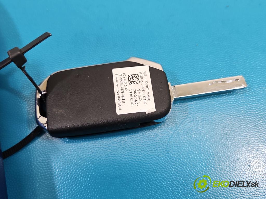 Kia Ceed III 2018- 1.6 CRDI 116 HP manual 85 kW 1598 cm3 5- rukoväť predné ľavé mimo: (Kľučka dverí vonkajšia predná ľavá)