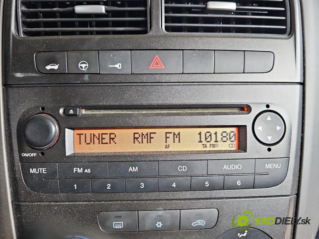 Fiat Punto Grande 1.4 8V 350A1000 77 hp manual 57 kW 1368 cm3 3- Radio továrna: 9.18453-8751