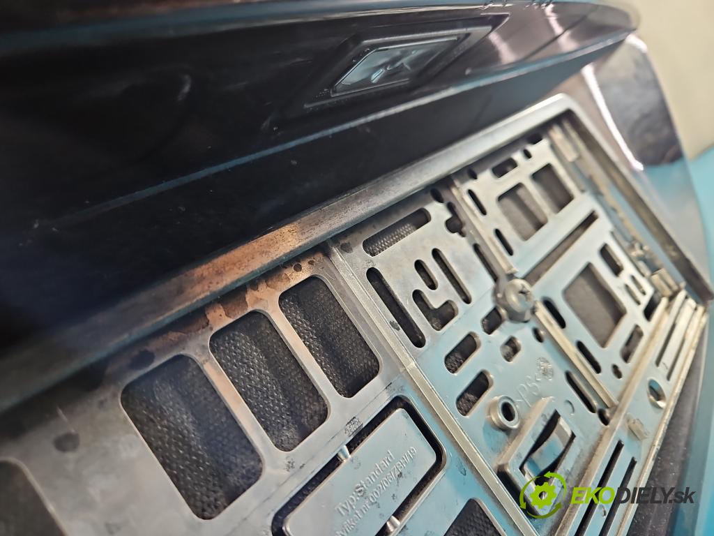 Vw Passat B8 2014- 2.0 tdi 190 hp automatic 140 kW 1968 cm3 5- zadní kufrové dveře  (Zadní kapota (kufr))