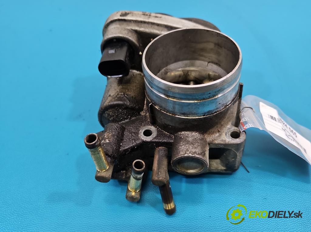 Seat Leon II 2005-2012 1.6 8V 102 HP manual 75 kW 1595 cm3 5- klapka 06A133062AT (Škrtiaca klapka)