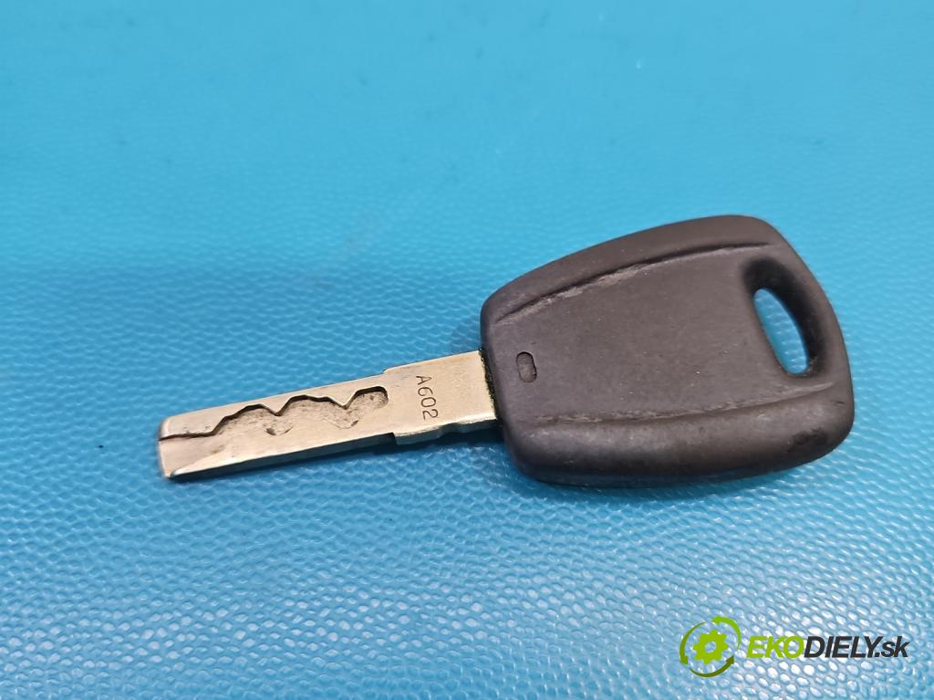 Fiat Punto Grande 1.4 8V 350A1000 77 HP manual 57 kW 1368 cm3 3- Spínačka 51813197 (Spínacia skrinka)