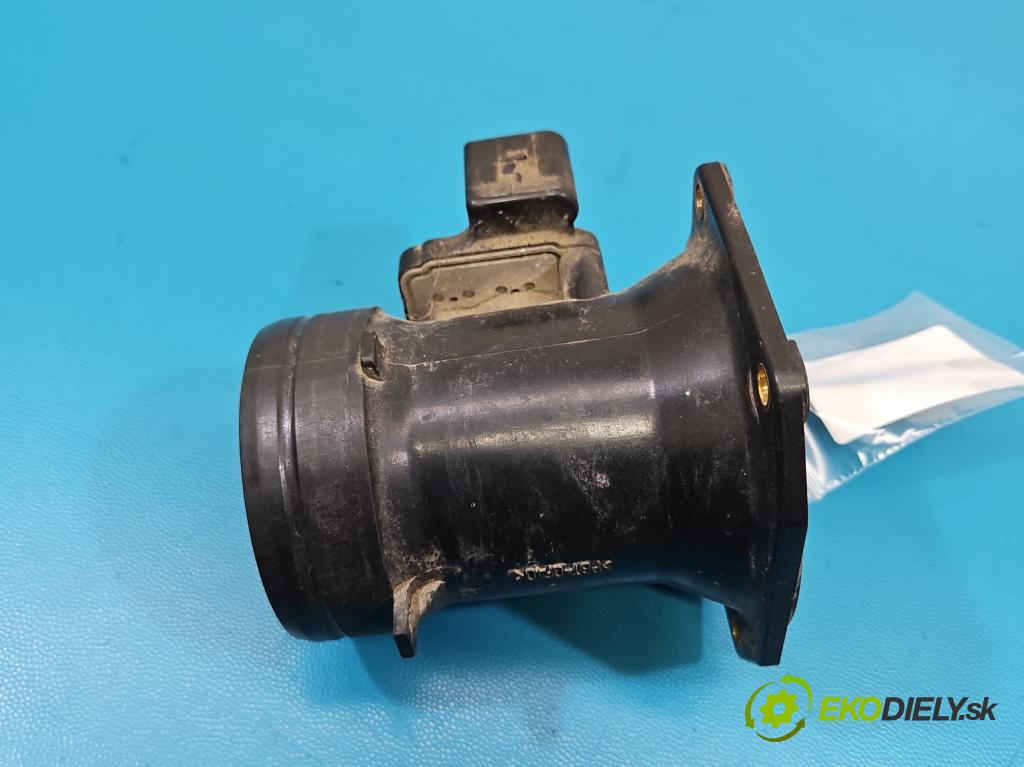 Vw Golf IV 1997-2003 1.6 8V 101 hp manual 74 kW 1595 cm3 5- váha vzduchu 06A906461B (Snímač hmotnosti vzduchu)