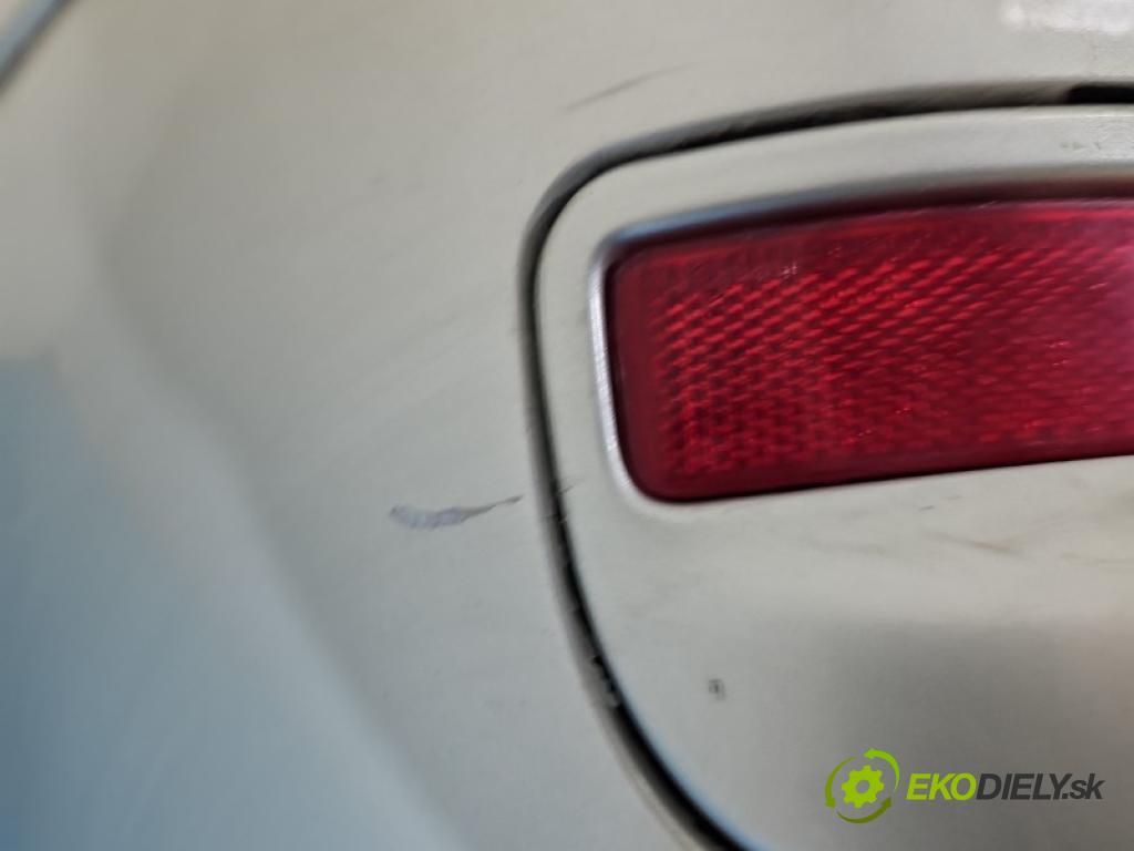 Peugeot 807 2002-2014 2.2 16V 158 HP manual 116 kW 2230 cm3 5- nárazník zadné  (Kľučka dverí ostatné)