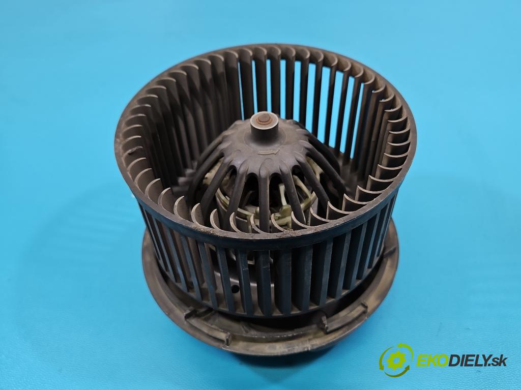 Nissan Note I 2006-2012 1.5 dci 86 HP manual 63 kW 1461 cm3 5- ventilátor vzduchu F667217D