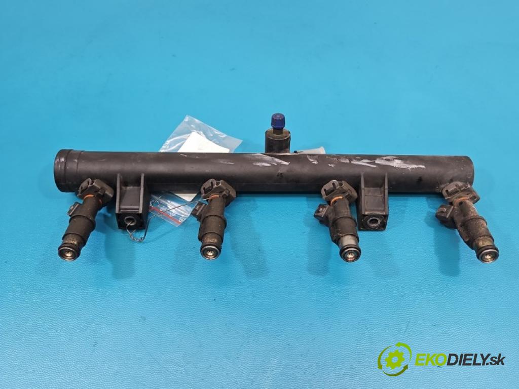 Peugeot 807 2002-2014 2.2 16V 158 HP manual 116 kW 2230 cm3 5- vstrek benzín 01F004A