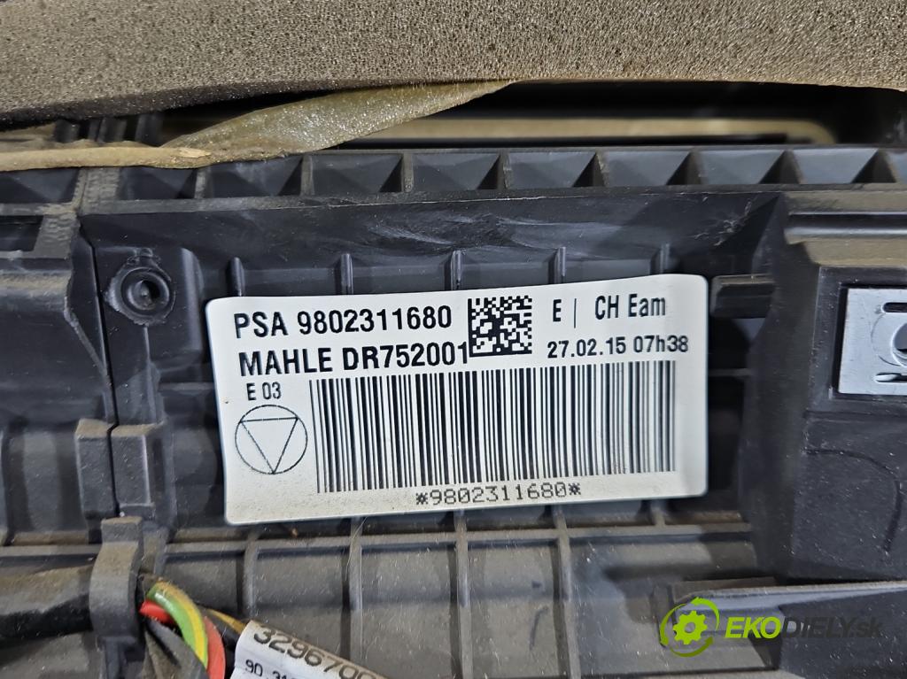 Citroen C4 Cactus 2014-2020 1.6 hdi 99 hp manual 73 kW 1560 cm3 5- radiátor 9802311680 (Radiátor topení)