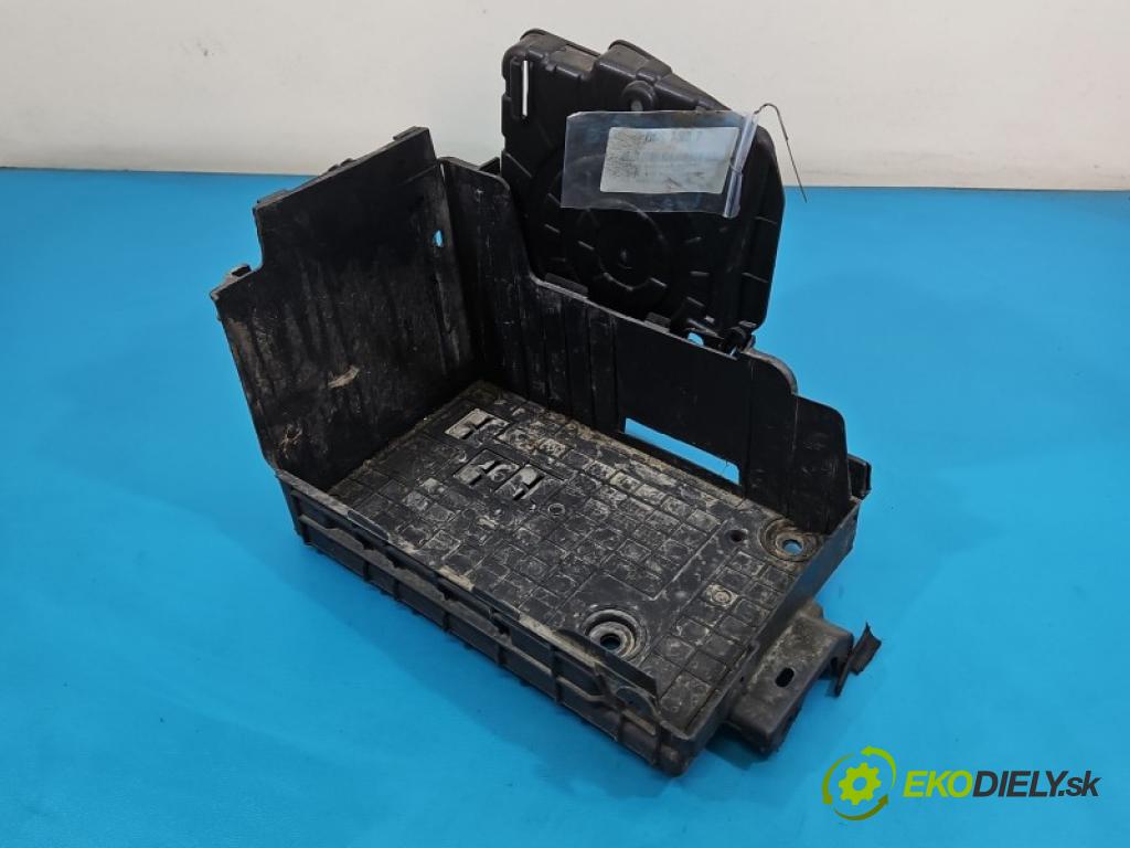 Citroen C4 Cactus 2014-2020 1.6 hdi 99 hp manual 73 kW 1560 cm3 5- obal akumulatora 9801801080