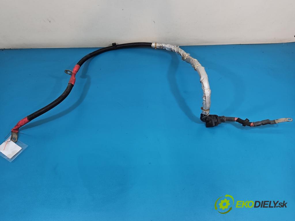 Bmw 4 F32/F33/F36 2013-2020 2.0 T 245KM automatic 180 kW 1997 cm3 4- Zväzok: ostatné 