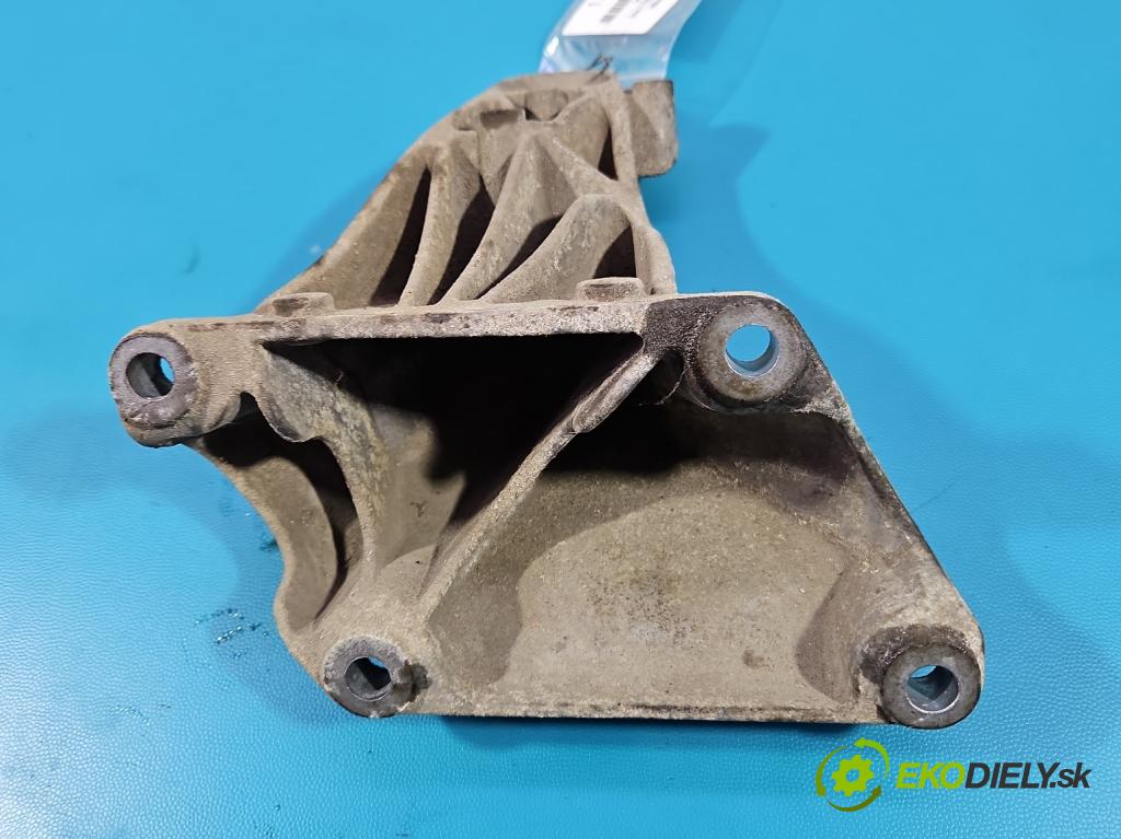 Bmw 4 F32/F33/F36 2013-2020 2.0 T 245KM automatic 180 kW 1997 cm3 4- držiak motora 13992010