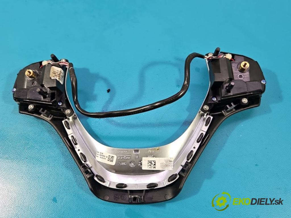Bmw 4 F32/F33/F36 2013-2020 2.0 T 245KM automatic 180 kW 1997 cm3 4- Přepínač multifunkční: řízení: 9261861 (Páčky pod volantem)