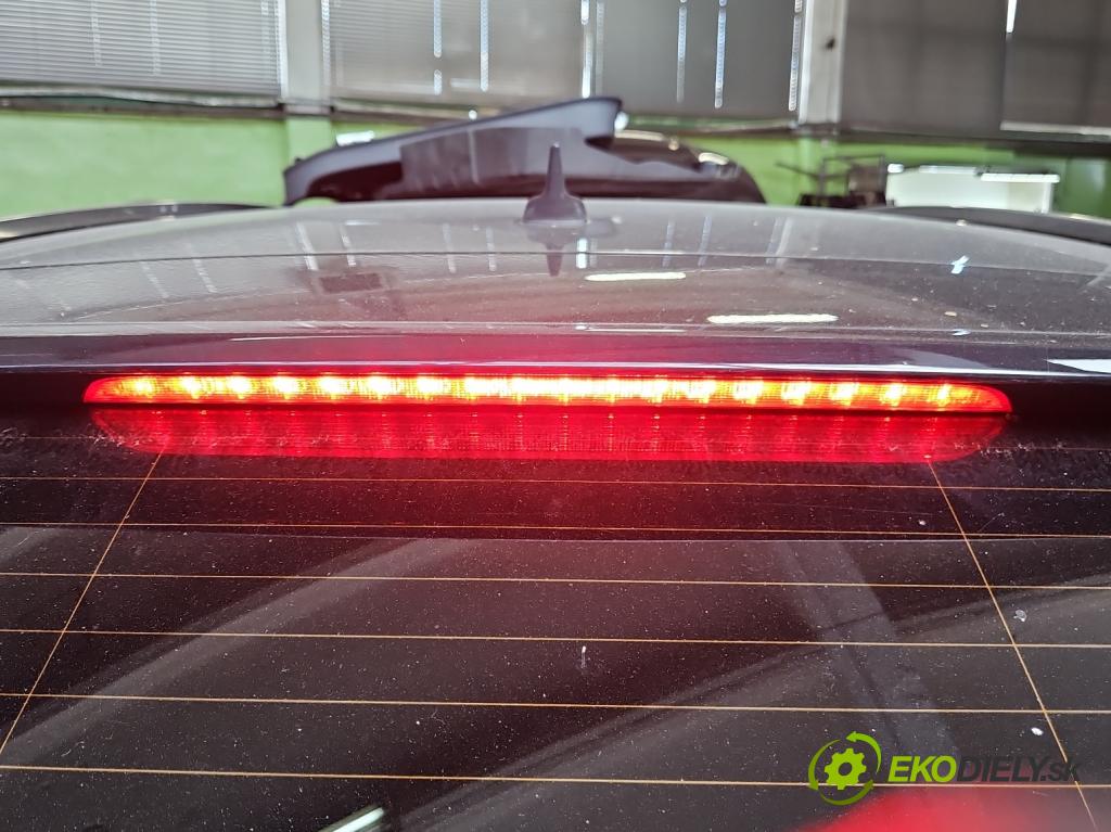 Audi A6 C7 2011-2018 2.0 tdi 190 HP automatic 140 kW 1968 cm3 5- světlo: stop: 4G9945097