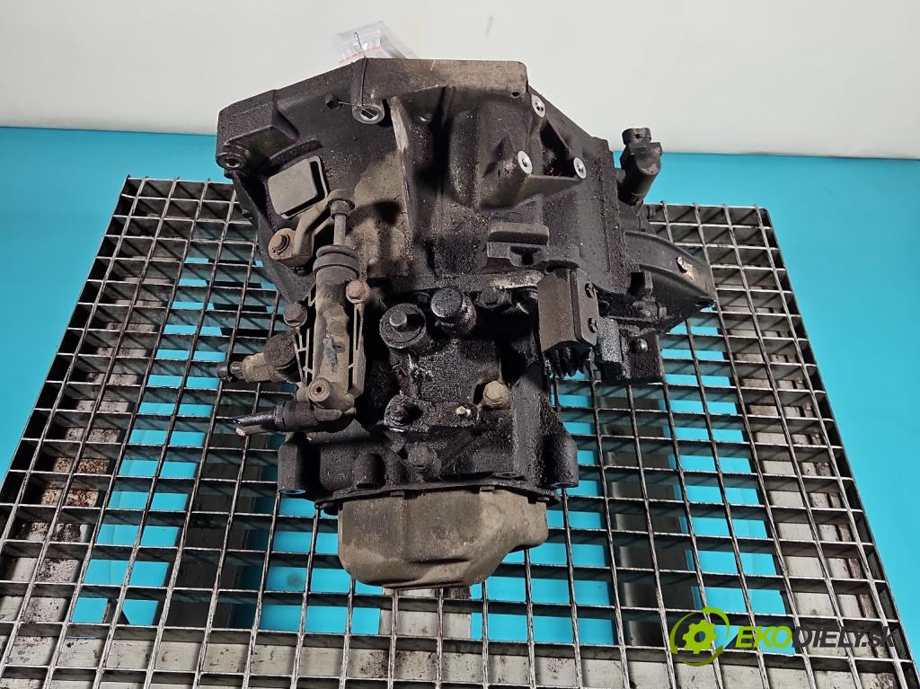 Fiat Punto II 1999-2010 1.2 8V 60 HP manual 44 kW 1242 cm3 5- prevodovka stupeň,rýchlosť manual