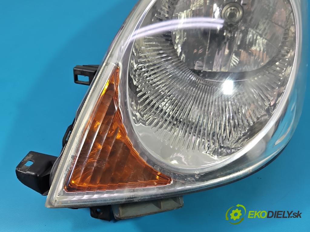 Nissan Note I 2006-2012 1.5 dci 86 hp manual 63 kW 1461 cm3 5- světlo levý  (Klika dveří ostatní)