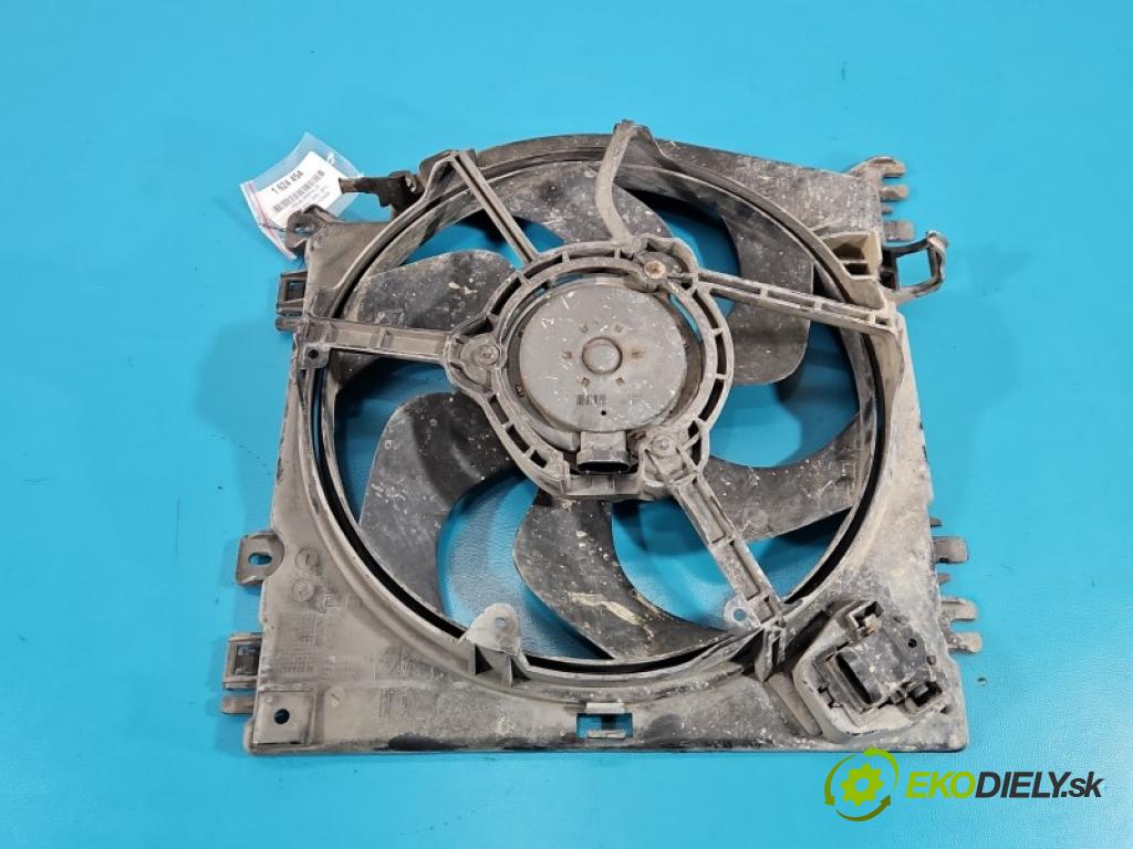 Nissan Note I 2006-2012 1.5 dci 86 hp manual 63 kW 1461 cm3 5- ventilátor chladič 21481AY610