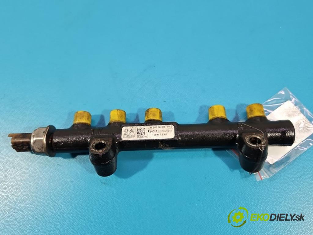 Citroen C4 Cactus 2014-2020 1.6 hdi 99 HP manual 73 kW 1560 cm3 5- lišta vstrekovacia 9804776780 (Vstrekovacia lišta)