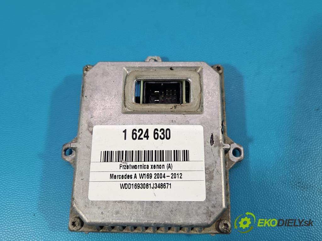 Mercedes A W169 2004-2012 2.0 CDI 140 HP automatic 103 kW 1992 cm3 3- střídač: xenon 1307329088 (Riadiaca jednotka xenónu)
