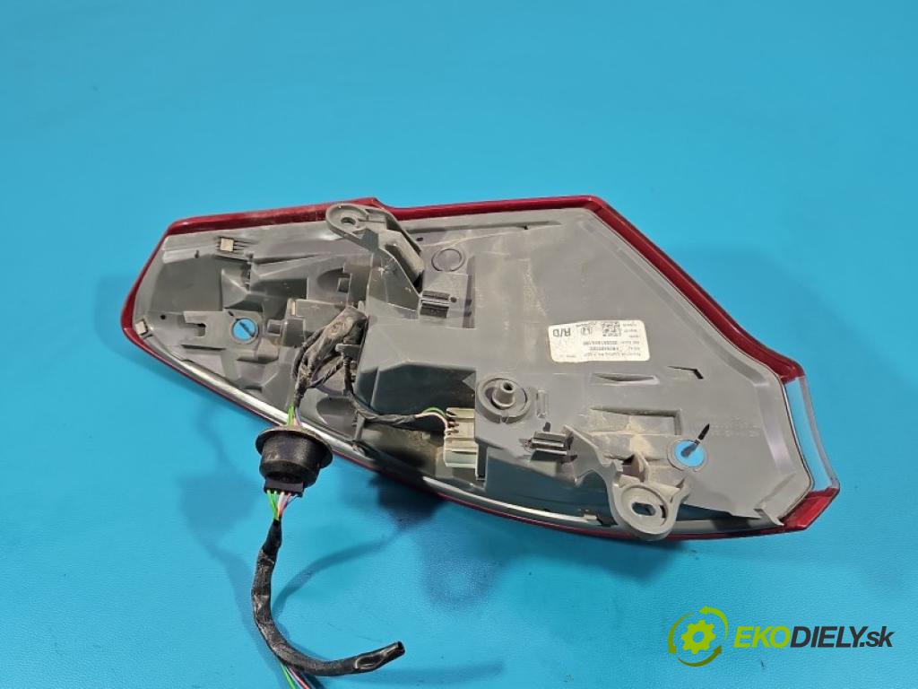Honda Civic IX 2011-2017 1.8 i-VTEC 141 hp manual 104 kW 1798 cm3 5- světlo zadní pravé blatník: 3350ATB9G100