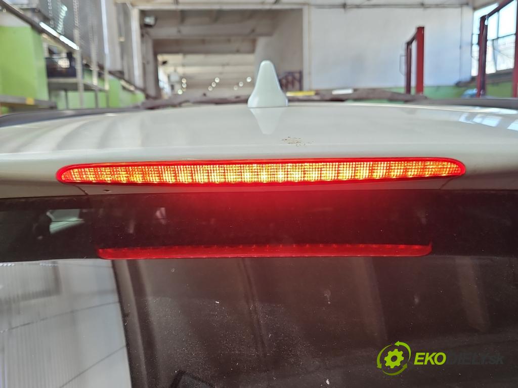 Honda Civic IX 2011-2017 1.8 16V 141 HP manual 104 kW 1798 cm3 5- světlo: stop: 050-9236
