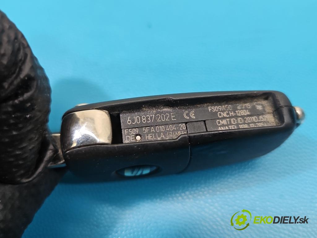 Seat Ibiza IV 6J 2008-2017 1.2 TSI 105 HP manual 77 kW 1197 cm3 5- rukoväť predné ľavé mimo: 5N0837885H (Kľučka dverí vonkajšia predná ľavá)