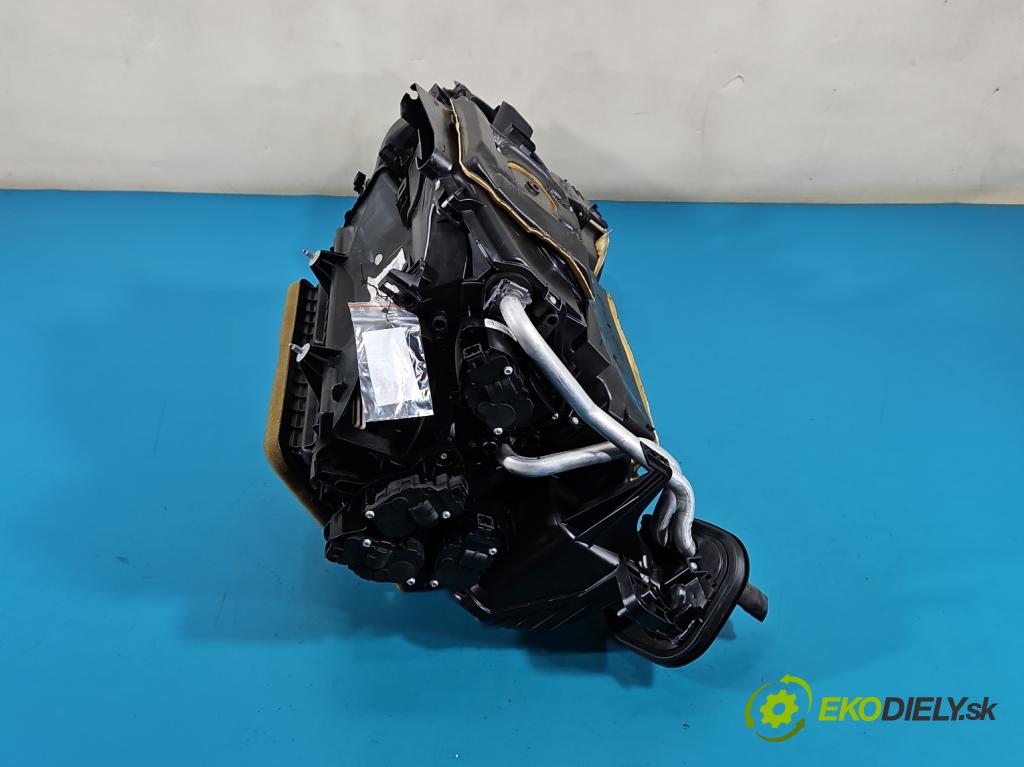 Bmw 4 F32/F33/F36 2013-2020 2.0 T 245KM automatic 180 kW 1997 cm3 4- radiátor 9325141-02 (Radiátor topení)