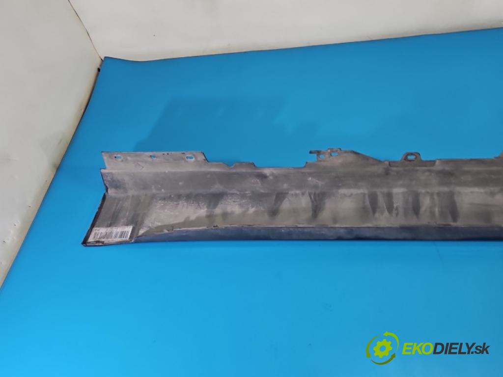 Bmw 4 F32/F33/F36 2013-2020 2.0 T 245KM automatic 180 kW 1997 cm3 4- lišta práh: pravé  (Lišta prahová)