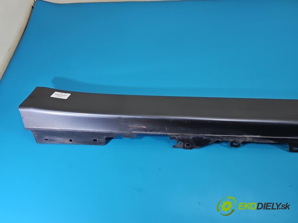 Bmw 4 F32/F33/F36 2013-2020 2.0 T 245KM automatic 180 kW 1997 cm3 4- lišta práh: pravé  (Lišta prahová)