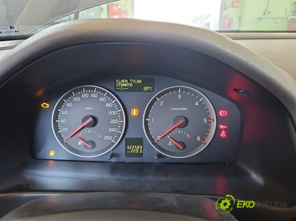 Volvo V50 2.0 hdi 136 HP manual 100 kW 1997 cm3 5- prístrojovka/ budíky 30728645 (Prístrojová doska)