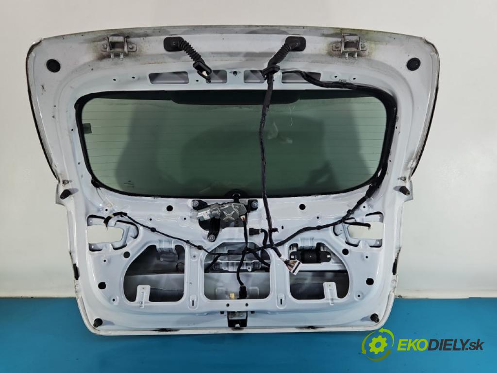 Hyundai I30 III 2016- 1.6 crdi 116 hp automatic 85 kW 1598 cm3 5- zadní kufrové dveře  (Zadní kapota (kufr))