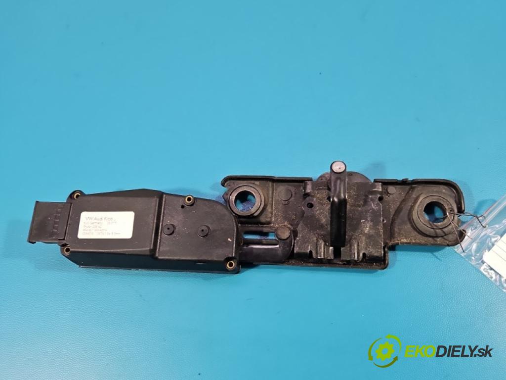 Audi A6 C7 2011-2018 2.0 tdi 190 HP automatic 140 kW 1968 cm3 5- zámok kufrové dvere zadné 4F9827383