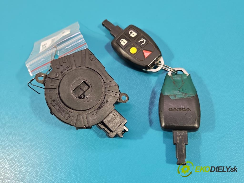 Volvo V50 2.0 hdi 136 HP manual 100 kW 1997 cm3 5- Spínačka 8688767 (Spínacia skrinka)