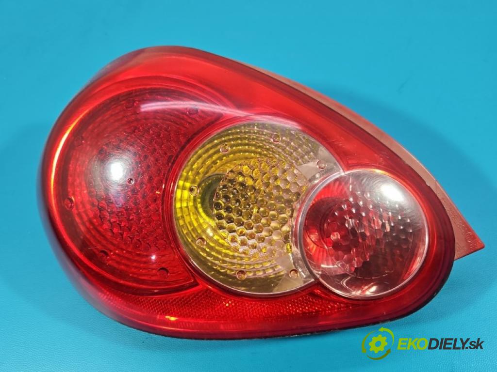 Toyota Aygo 2005-2014 1.0 12V 68 hp manual 50 kW 998 cm3 3- světlo zadní levé blatník: 81560-0H020