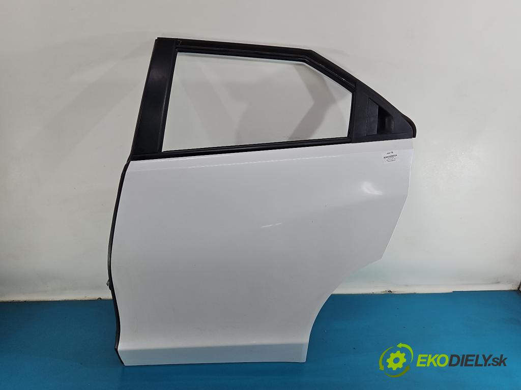 Honda Civic IX 2011-2017 1.8 16V 141 hp manual 104 kW 1798 cm3 5- dveře zadní levé  (Klika dveří ostatní)