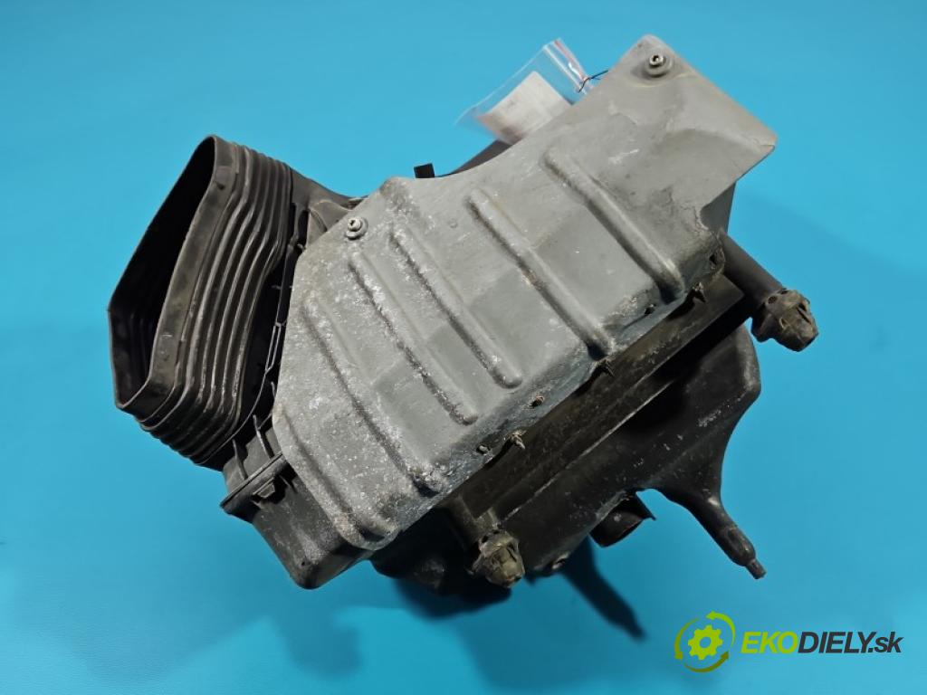 Audi A6 C7 2011-2018 2.0 tdi 190 HP automatic 140 kW 1968 cm3 5- obal filtra vzduchu 4G0133838R (Obal vzduchového filtra)